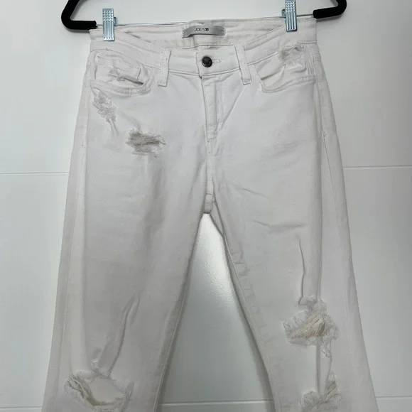 Joe’s Jeans White Distressed Skinny Jeans Mid Rise Ripped Denim | Size 28 - Picture 9 of 13